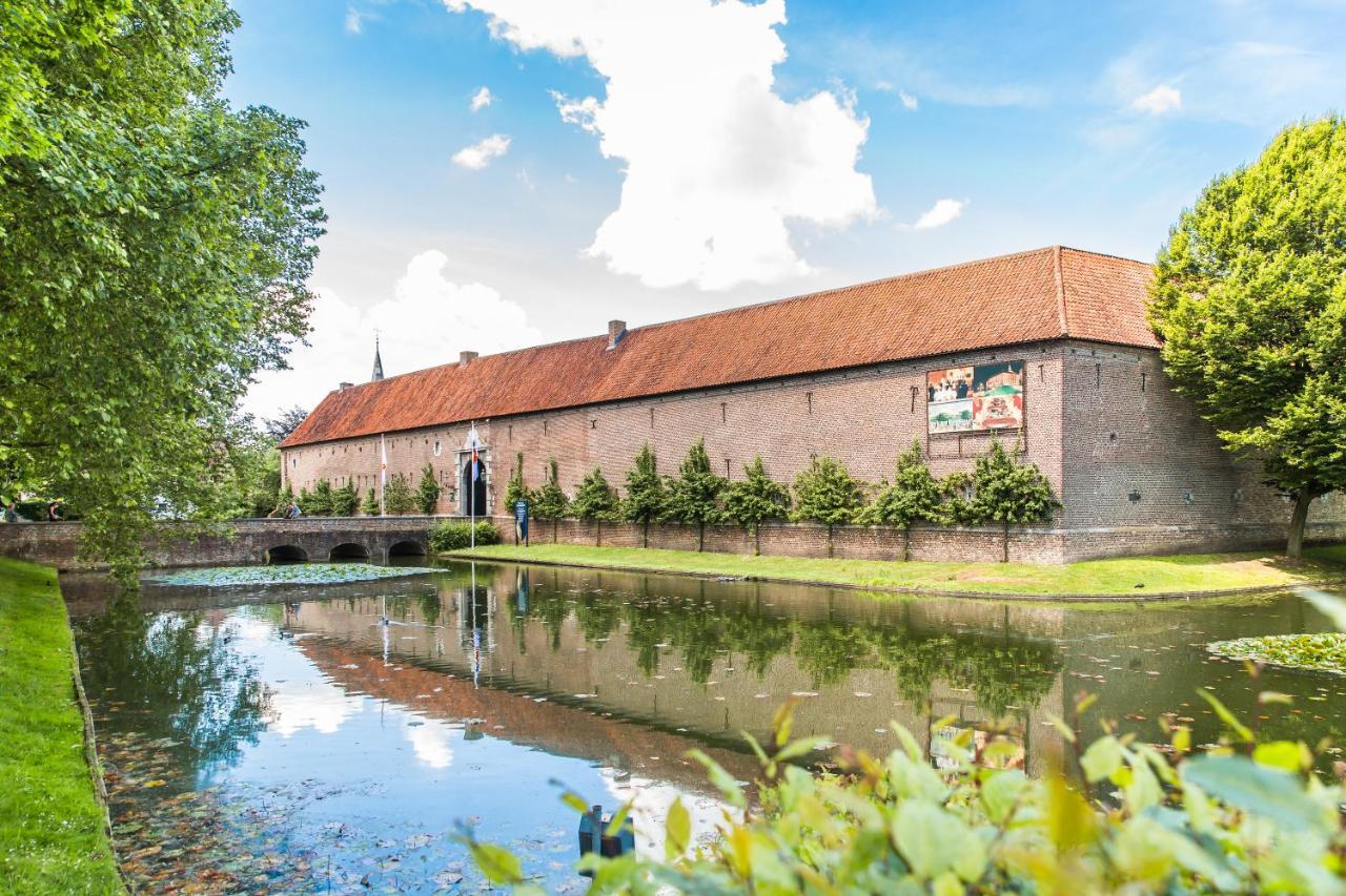Landgoed Kasteel Limbricht Panzió Kültér fotó